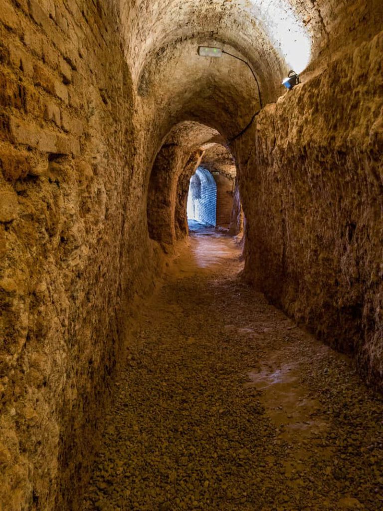 Kaymaklı vs. Derinkuyu: Which Underground City Should You Visit? Kaymaklı